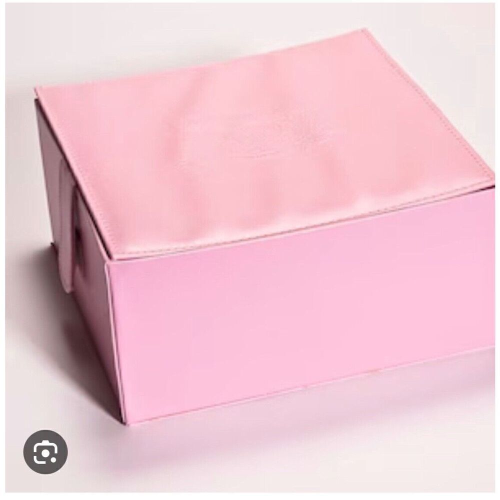 Juicy Couture Light Pink Soft Leather Jewelry Box Train Case & Storage